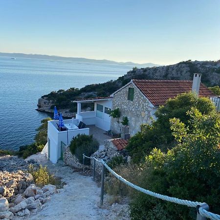 Alleinstehendes Haus Am Meer Robinson Tkon Bagian luar foto
