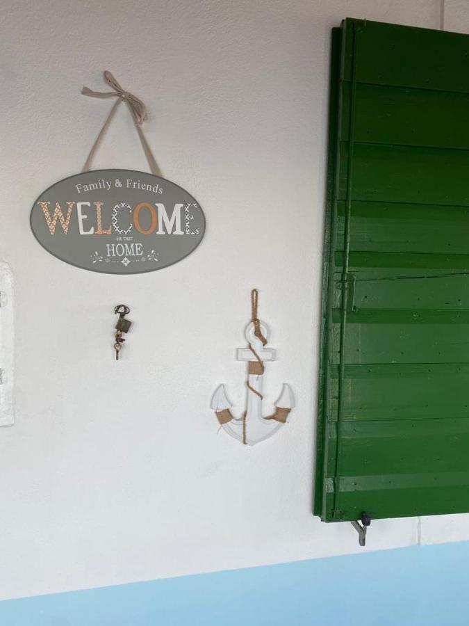 Alleinstehendes Haus Am Meer Robinson Tkon Bagian luar foto