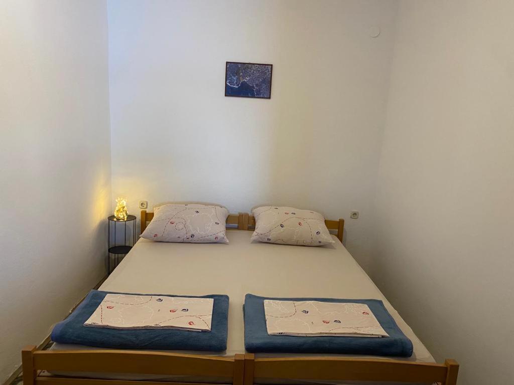 Alleinstehendes Haus Am Meer Robinson Tkon Bagian luar foto